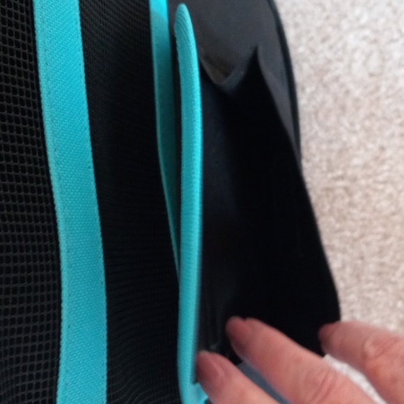 Pet Gear Traveler Dog/Cat Backpack & Rolling Carrier - Picture 9 of 14